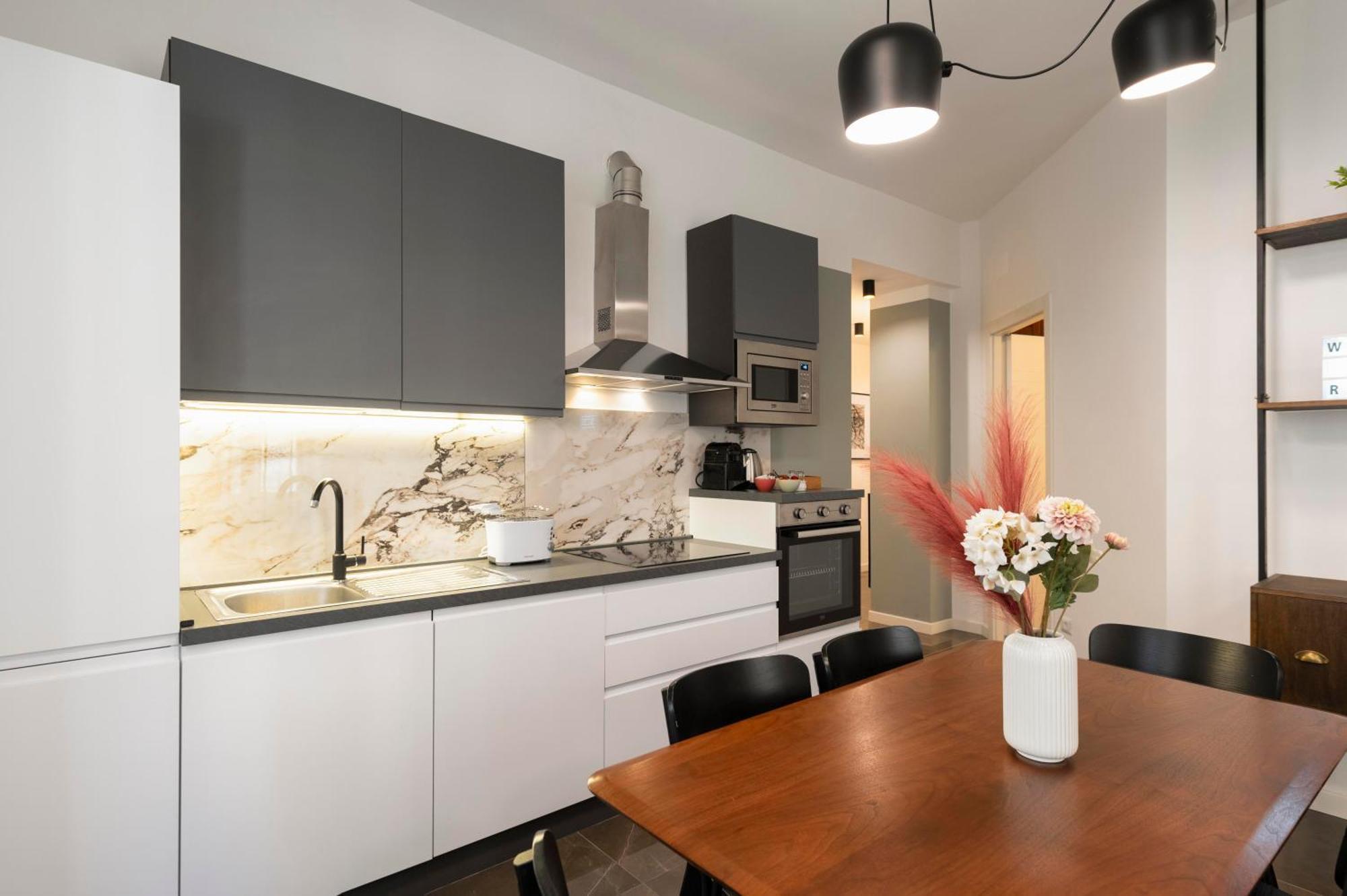 Roomeasy Vatican Apartment